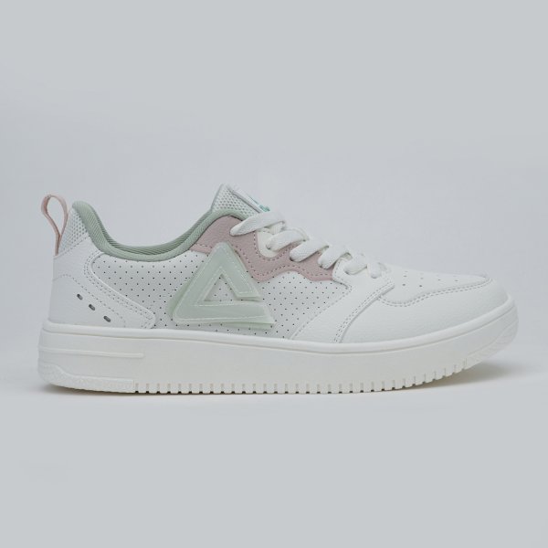 Кросівки повсякденні жіночі