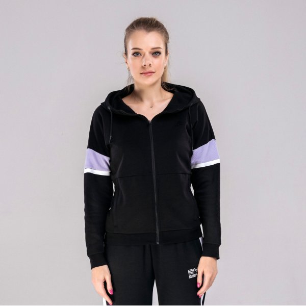 Спортивная кофта женская